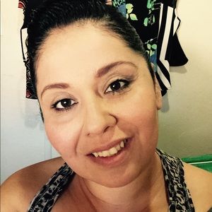 Meet your Posher, Veronica